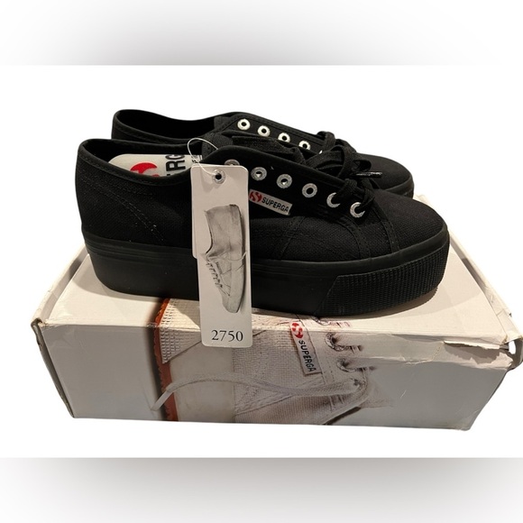 NWT Superga Women’s 2790 Black Fashion Sneakers in size 9.5 - Picture 4 of 8